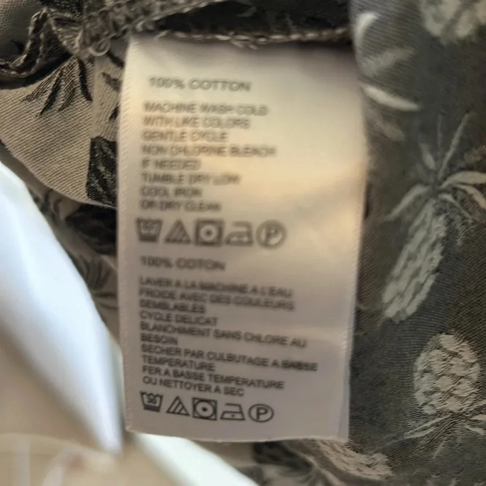 Tommy Bahama Positano Pineapple button-down shirt size XL gray short sleeve